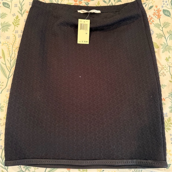 Max Studio Textured Black Pencil Skirt - Picture 1 of 2